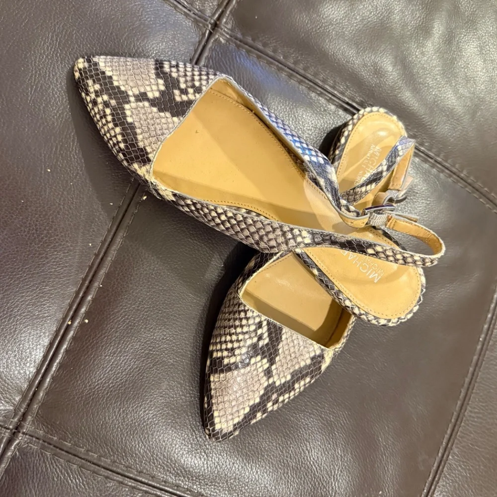 VERY GOOD CONDITION, 7.5 WOMENS, MICHAEL KORS SLINGS - Picture 6 of 6